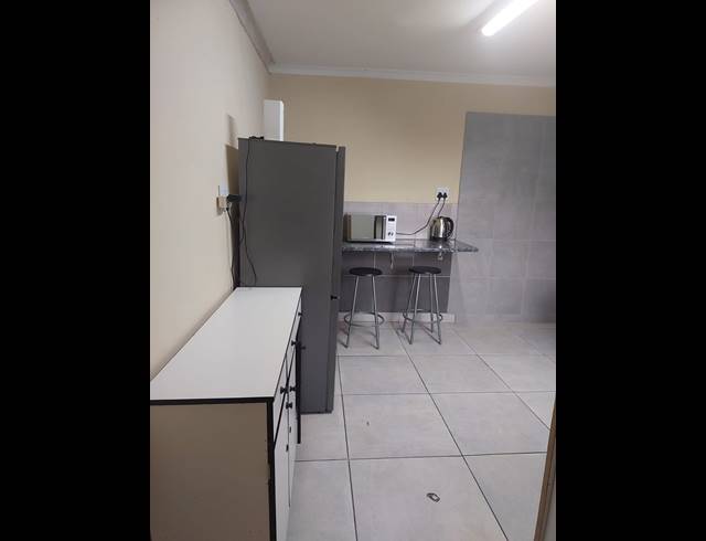 1 BEDROOM ROOM TO LET IN UMBILO